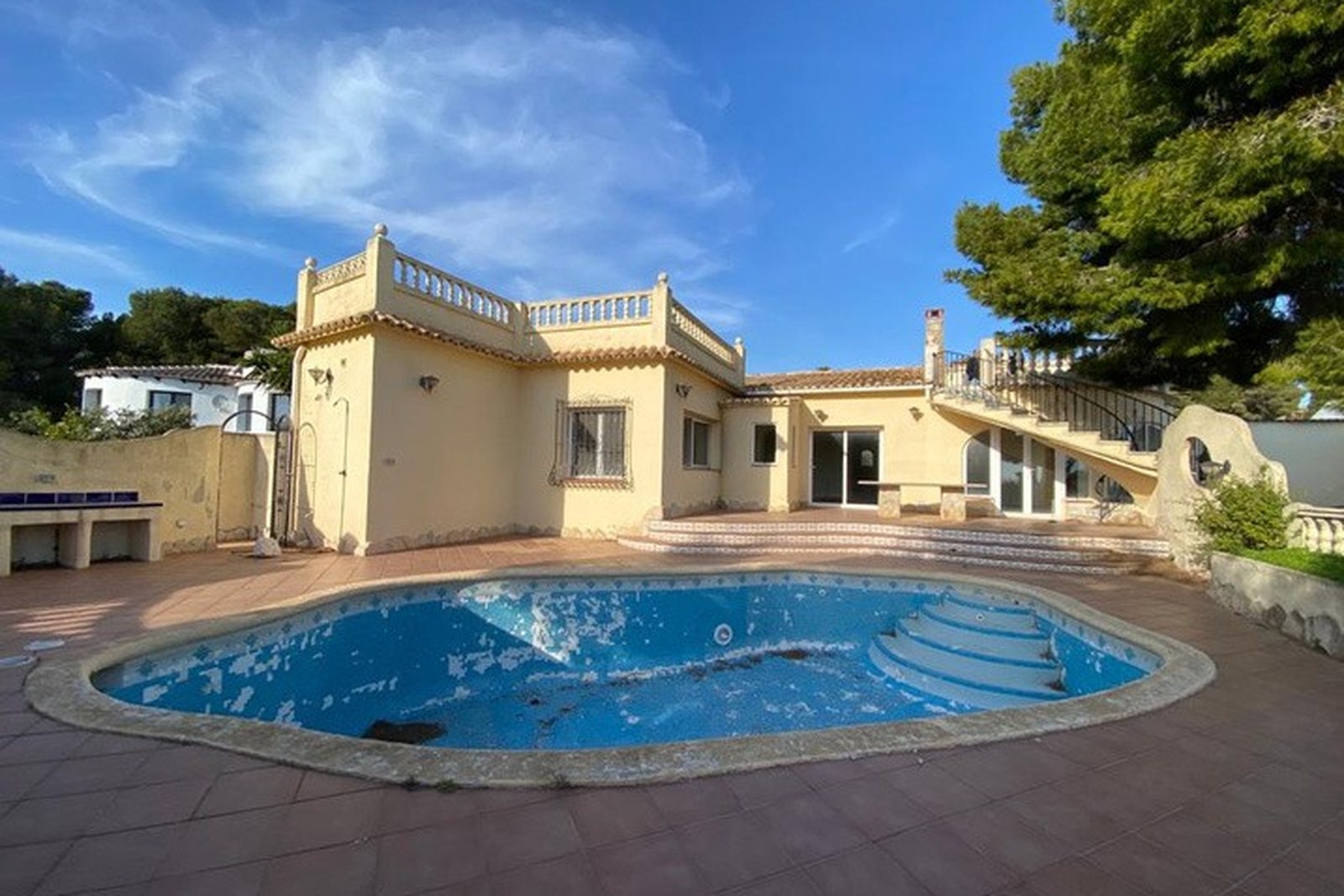 Villa Niccolo before the transformation